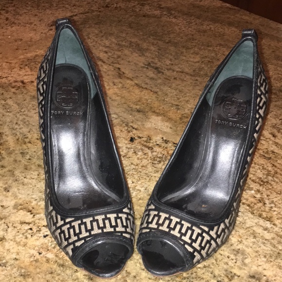 Tory Burch Reagan Heels Open Toe Stilettos Black/Cream - Size 9 - Picture 3 of 16